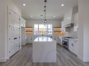 1818 West Street, Houston TX 77026