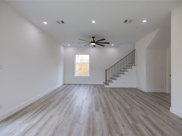 1818 West Street, Houston TX 77026