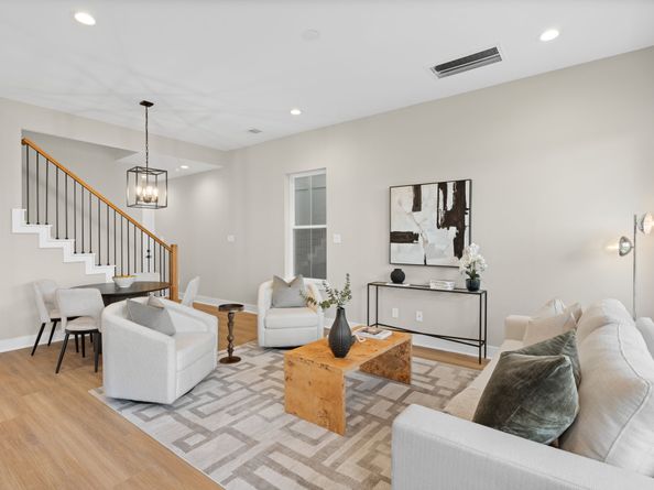 5837 Highland Sun Lane, Houston TX 77091