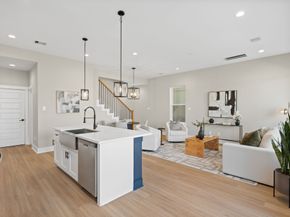 5837 Highland Sun Lane, Houston TX 77091