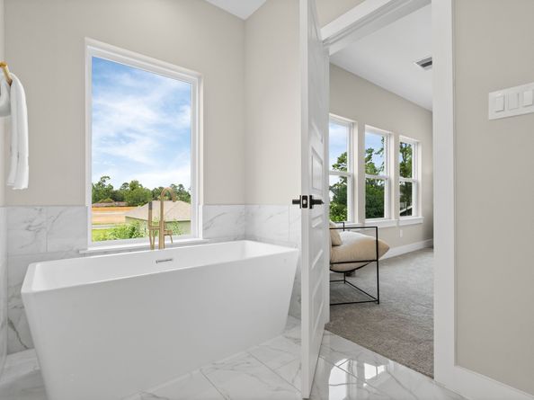 5837 Highland Sun Lane, Houston TX 77091