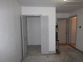 627 Glenburnie Drive, Houston TX 77022