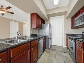7575 Kirby Drive 1202, Houston TX 77030