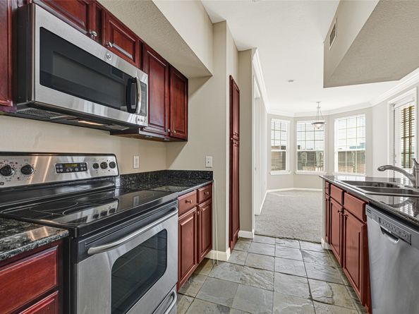 7575 Kirby Drive 1202, Houston TX 77030