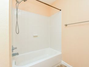 2631 Skyview Trace Court, Houston TX 77047