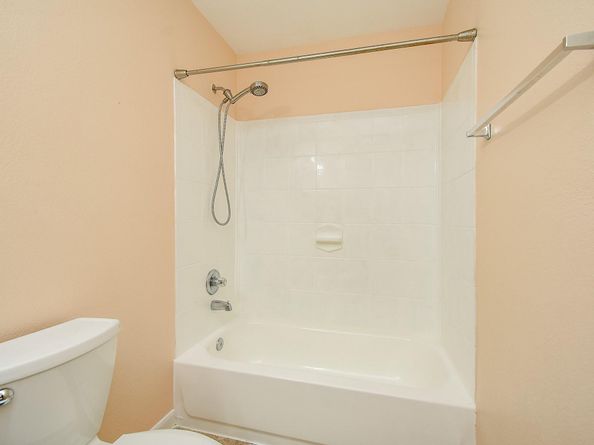 2631 Skyview Trace Court, Houston TX 77047