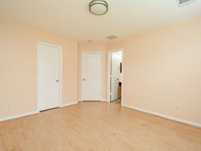 2631 Skyview Trace Court, Houston TX 77047