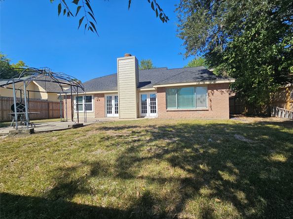 15131 New Hastings Drive, Houston TX 77095