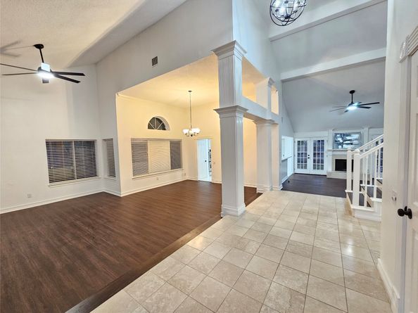 15131 New Hastings Drive, Houston TX 77095