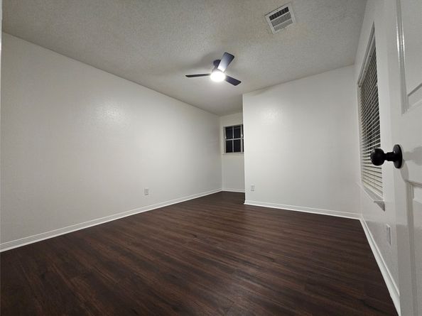 15131 New Hastings Drive, Houston TX 77095