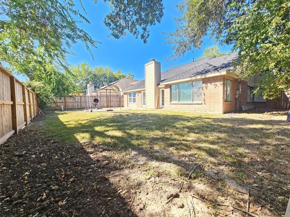 15131 New Hastings Drive, Houston TX 77095