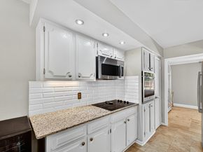 9402 Meadowcroft Drive, Houston TX 77063