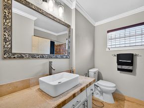 9402 Meadowcroft Drive, Houston TX 77063