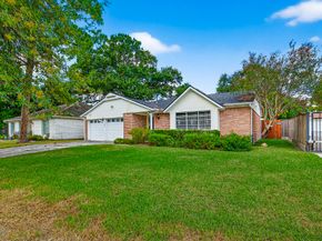 9402 Meadowcroft Drive, Houston TX 77063