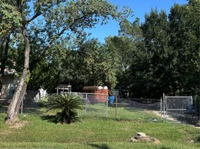 13521 & 0 Segrest Drive, South Houston TX 77047