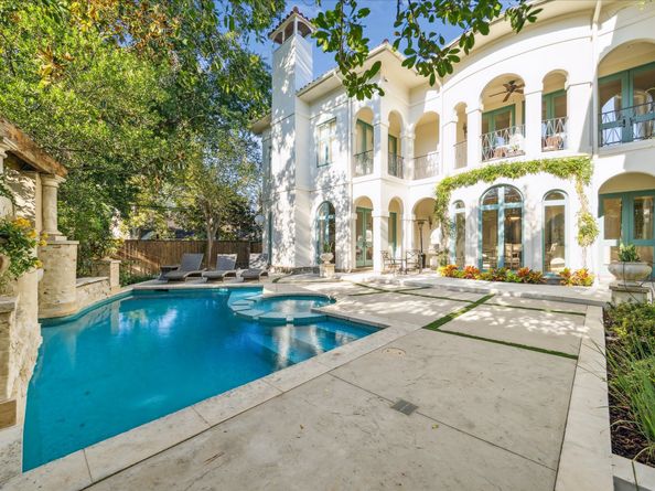 1804 Bolsover Street, Houston TX 77005