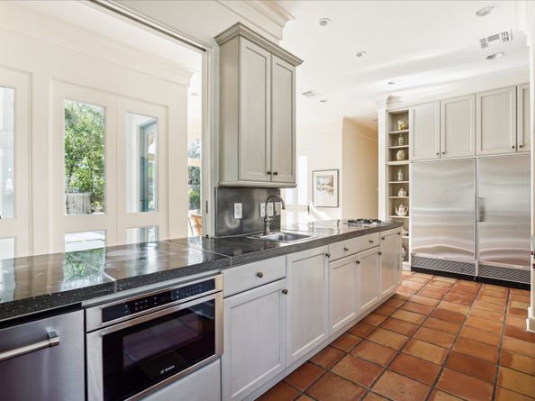 1804 Bolsover Street, Houston TX 77005