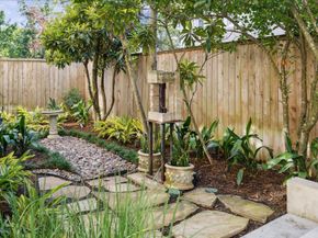 1804 Bolsover Street, Houston TX 77005