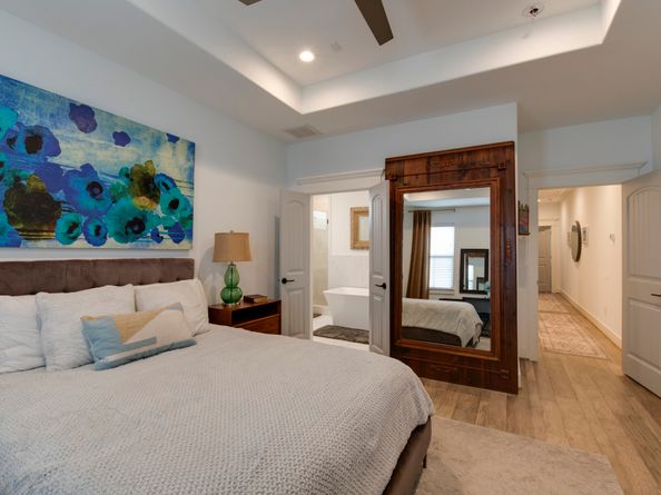 1510 Chestnut Street, Houston TX 77009
