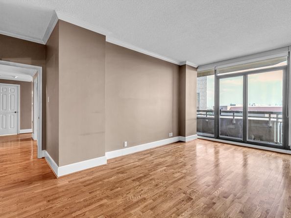 14 Greenway Plaza 9O, Houston TX 77046