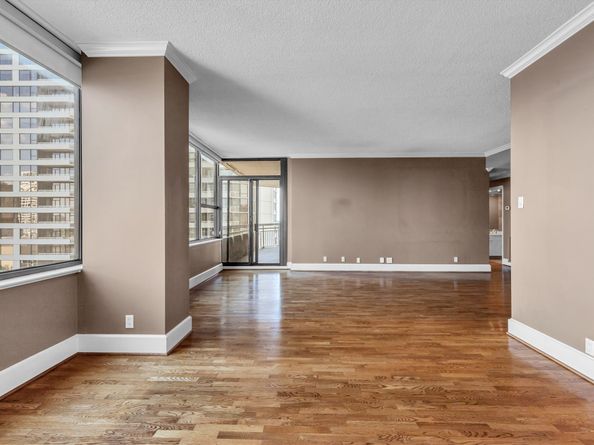 14 Greenway Plaza 9O, Houston TX 77046