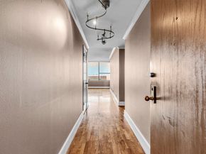 14 Greenway Plaza 9O, Houston TX 77046