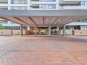 14 Greenway Plaza 9O, Houston TX 77046