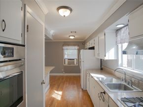 11746 N Evelyn Circle, Houston TX 77071