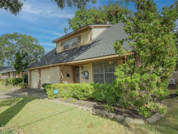 11746 N Evelyn Circle, Houston TX 77071