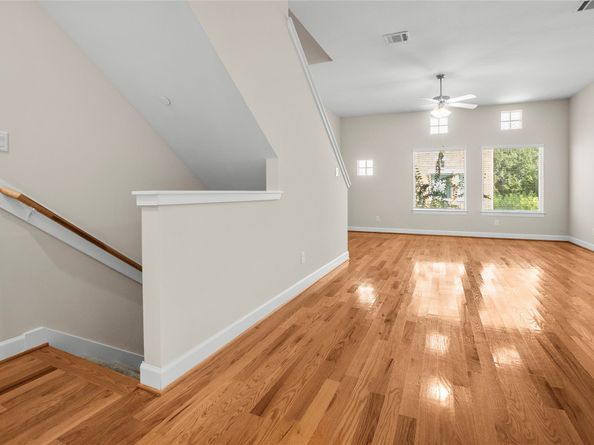 8705 Bryam Street 1602, Houston TX 77061