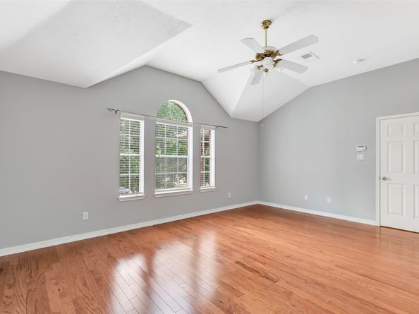 17603 Fairgrove Park Drive, Houston TX 77095