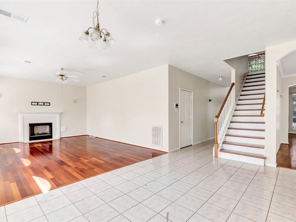 17603 Fairgrove Park Drive, Houston TX 77095