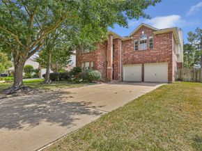 17603 Fairgrove Park Drive, Houston TX 77095