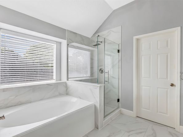 17603 Fairgrove Park Drive, Houston TX 77095