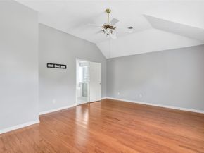 17603 Fairgrove Park Drive, Houston TX 77095