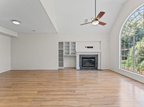50 Lakeridge Drive, The Woodlands TX 77381