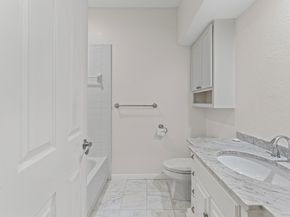 50 Lakeridge Drive, The Woodlands TX 77381
