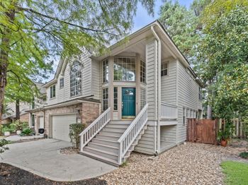 50 Lakeridge Drive