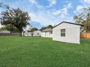 4842 Larkspur Street, Houston TX 77033