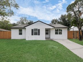 4842 Larkspur Street, Houston TX 77033