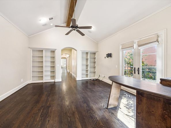 2145 Fairview Avenue, Houston TX 77019