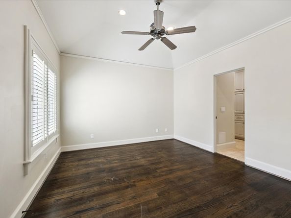 2145 Fairview Avenue, Houston TX 77019