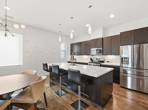 912 W 19th Street C, Houston TX 77008