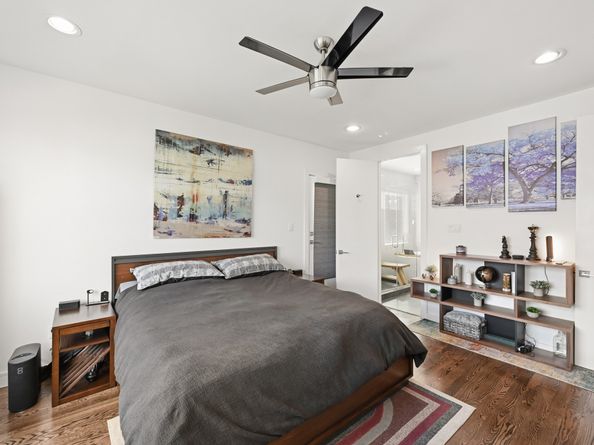 912 W 19th Street C, Houston TX 77008