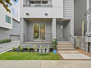 912 W 19th Street C, Houston TX 77008