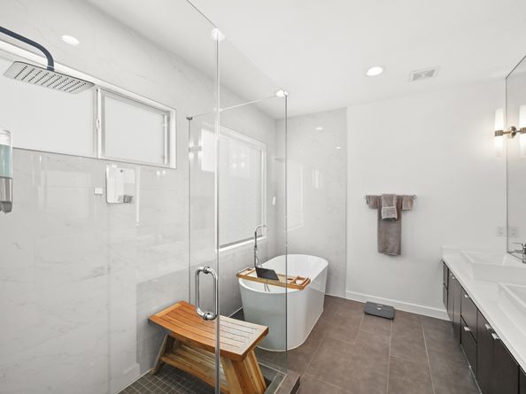 912 W 19th Street C, Houston TX 77008