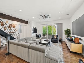 912 W 19th Street C, Houston TX 77008