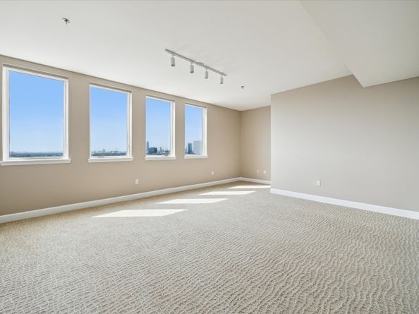 2520 Robinhood Street 1200, Houston TX 77005