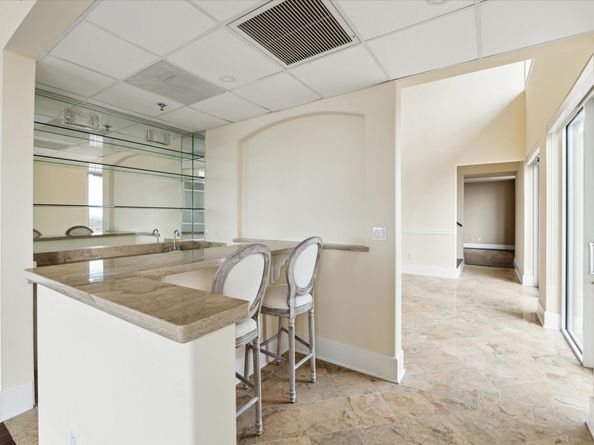 2520 Robinhood Street 1200, Houston TX 77005