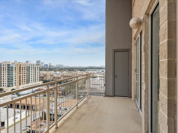 2520 Robinhood Street 1200, Houston TX 77005